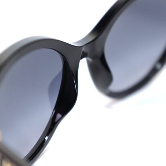 Marc Jacobs Oval Womens Sunglasses - Black / Grey - NWT - Picture 10 of 11